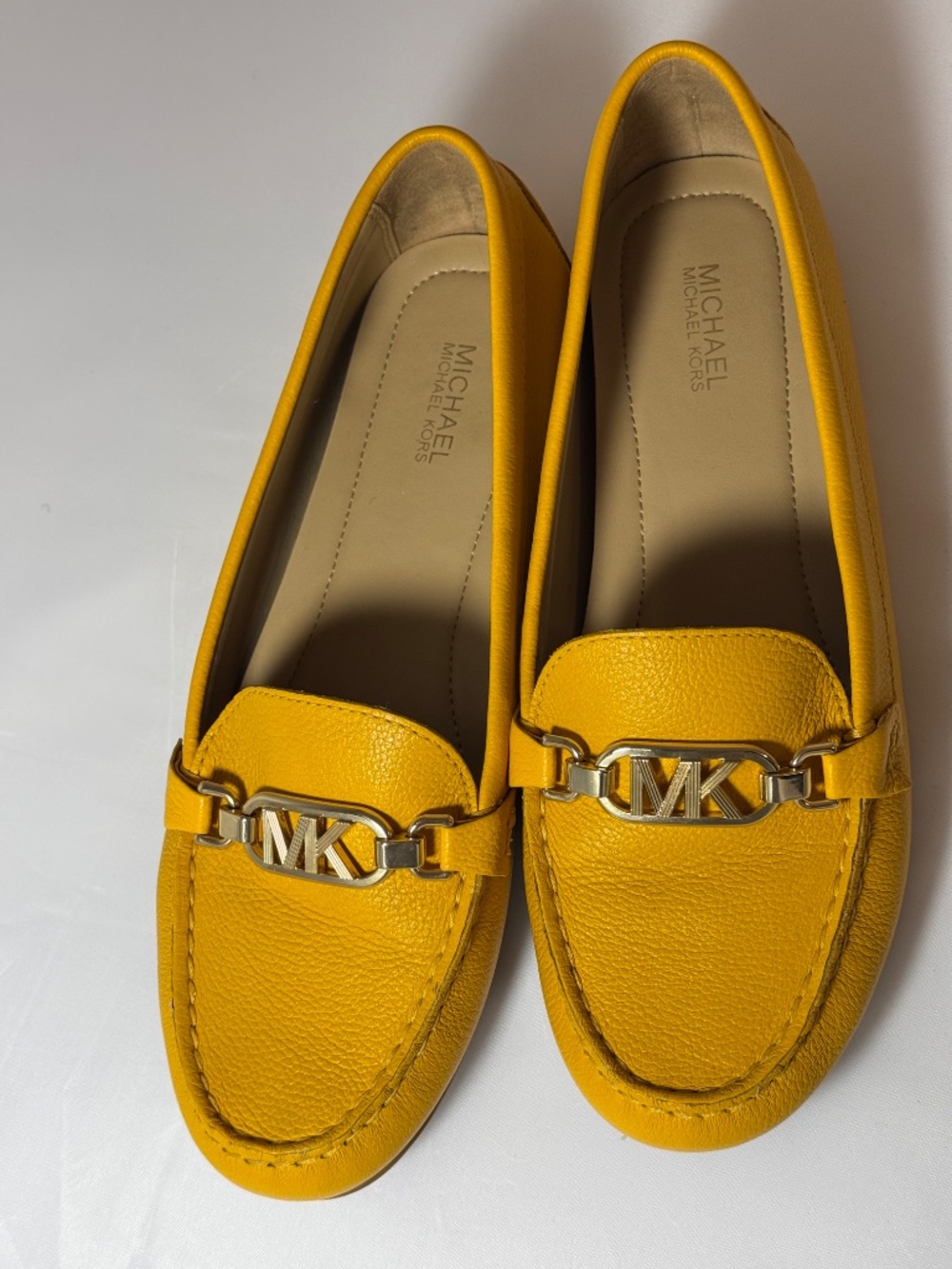 Michaels Kors Grier Yellow Leather Loafers Size 7 - Picture 2 of 4